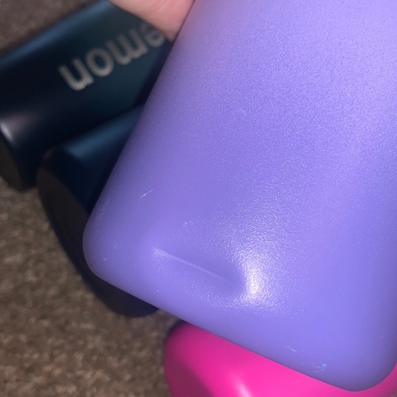 BRAND NEW LULULEMON WATERBOTTLES - Picture 2 of 4